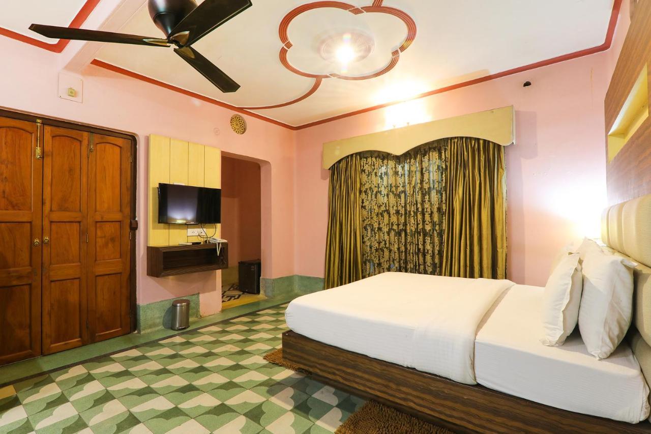 Fabhotel East View Varanasi