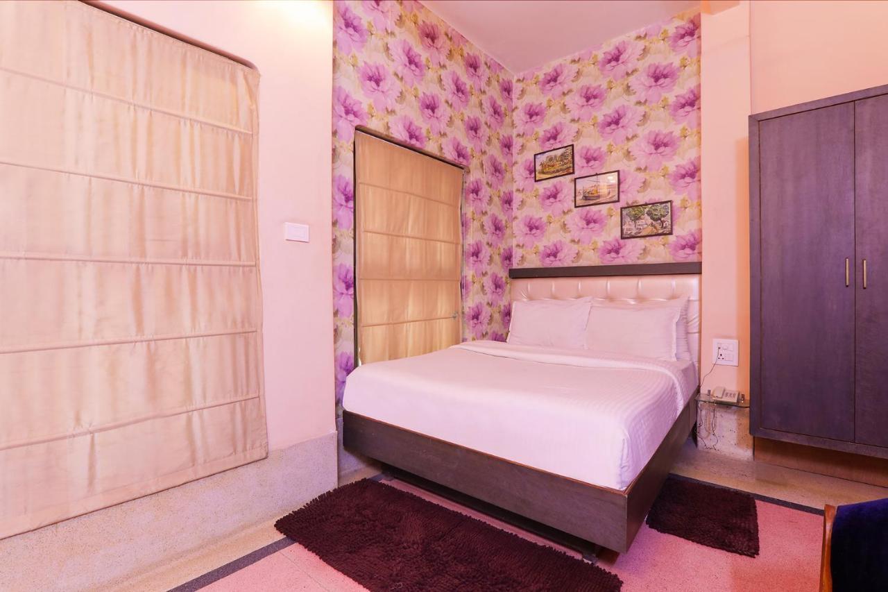 Fabhotel East View Hotel 3*