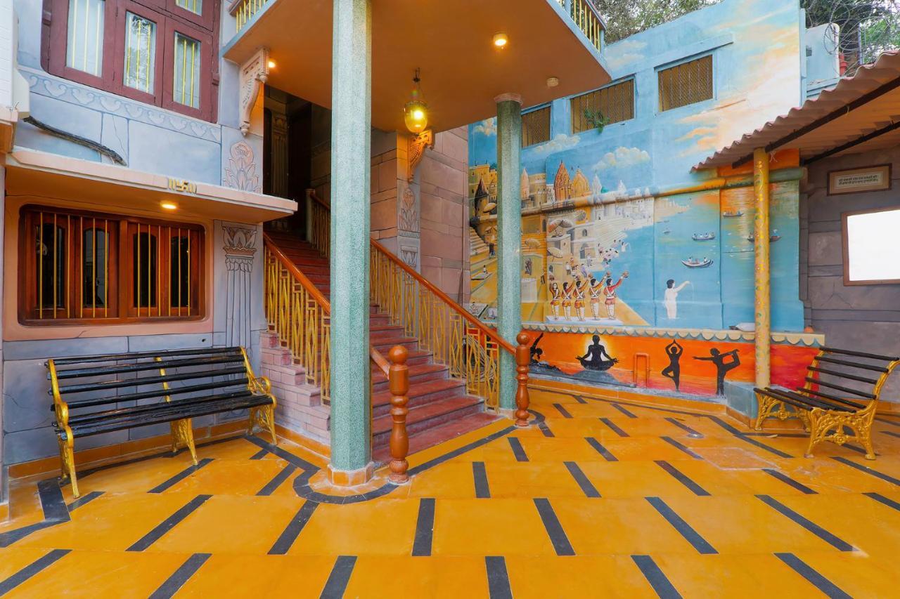 Fabhotel East View Hotel Varanasi